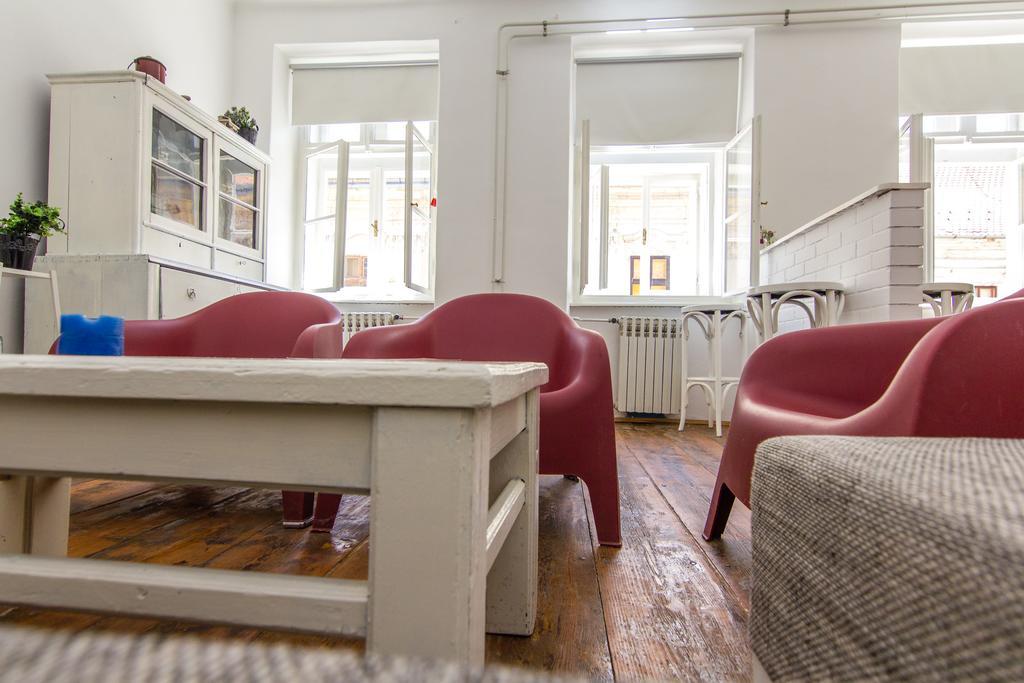 Hostel Tufnaオシエク エクステリア 写真